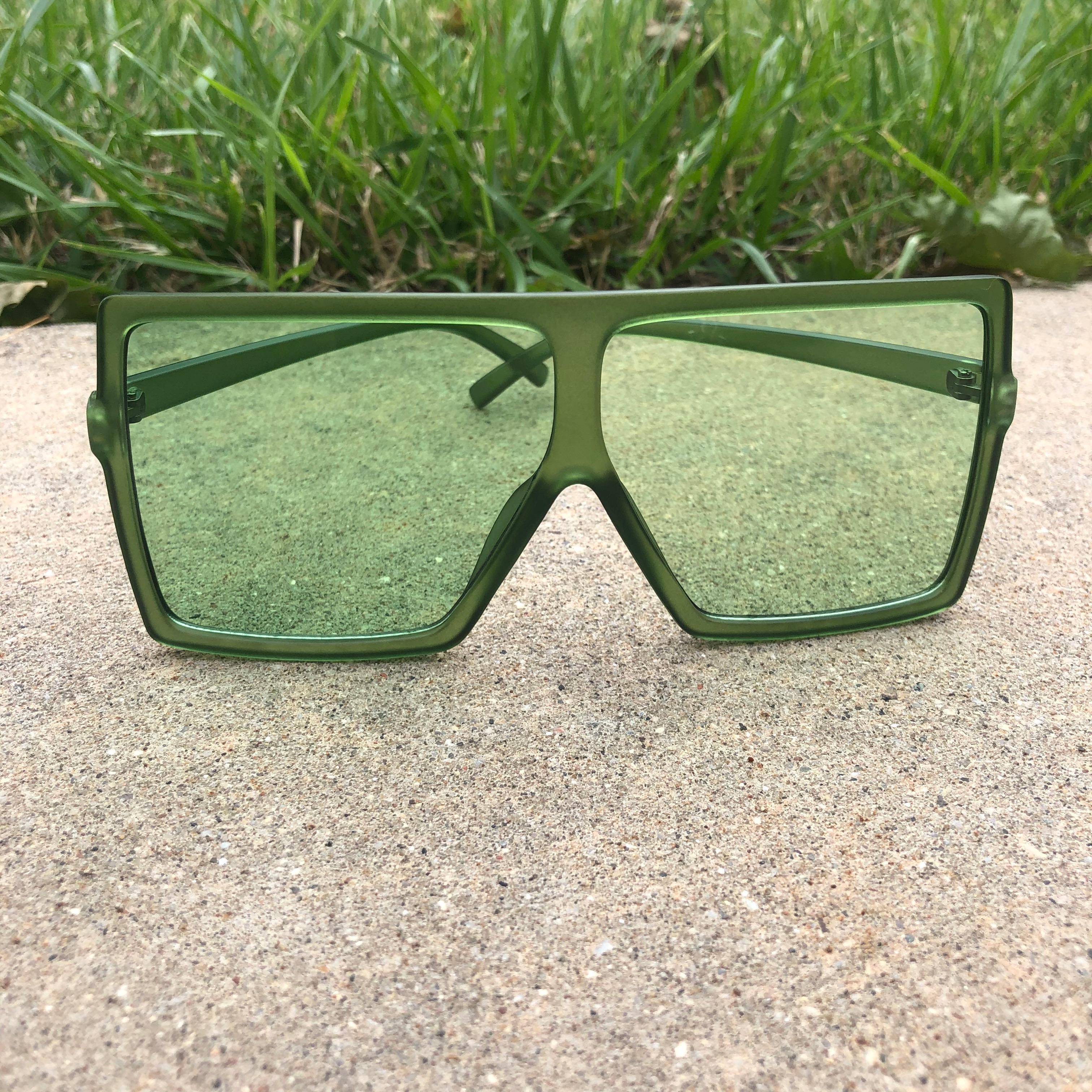Starburst (Green) - The Style District